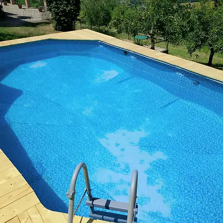Scappo In Umbria, L'antico Casale