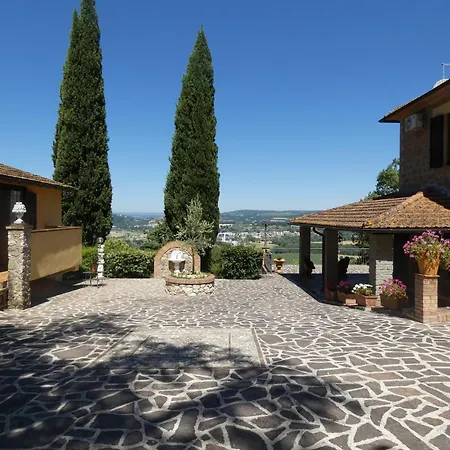 Scappo In Umbria, L'antico Casale *