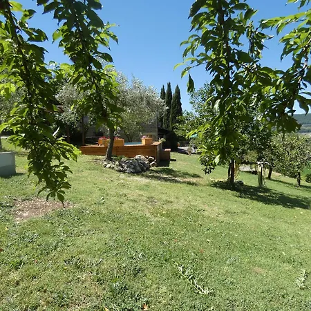 Scappo In Umbria, L'antico Casale Нарни