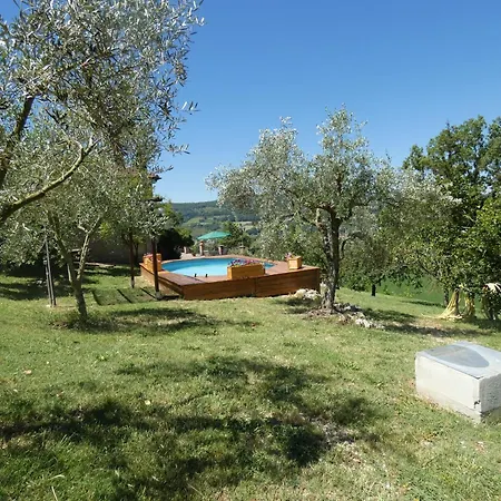 Scappo In Umbria, L'antico Casale *