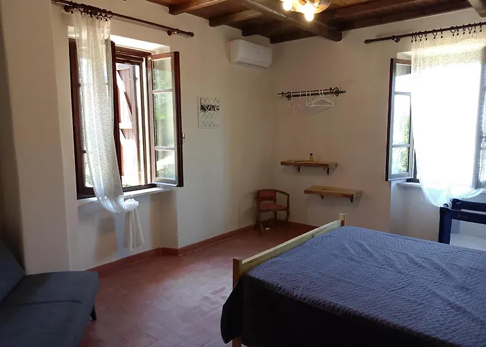 Scappo In Umbria, L'antico Casale Нарни