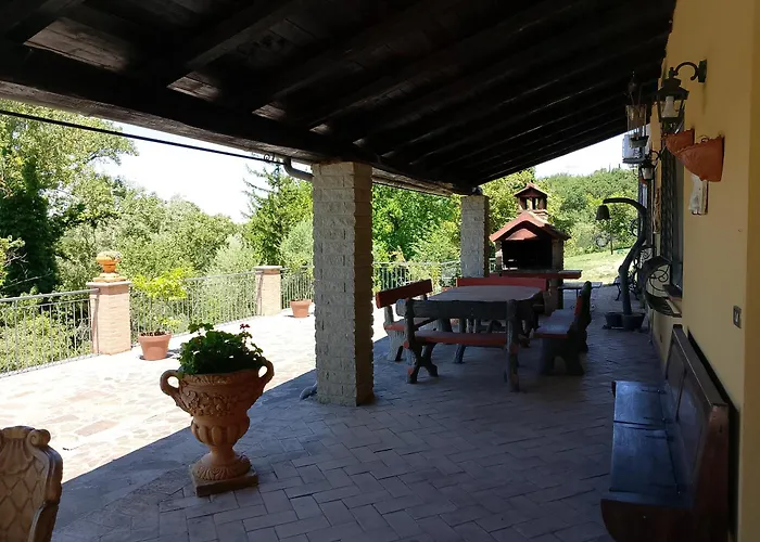 Scappo In Umbria, L'antico Casale